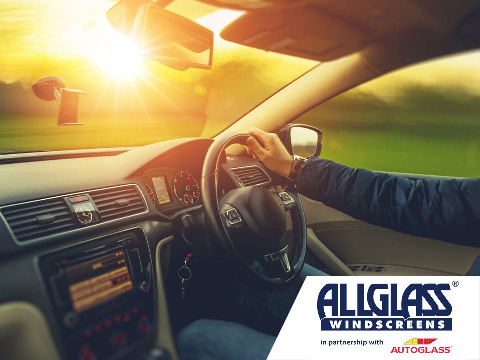 How to Parallel Park: tips for getting it right first time - Allglass® / Autoglass® Blog